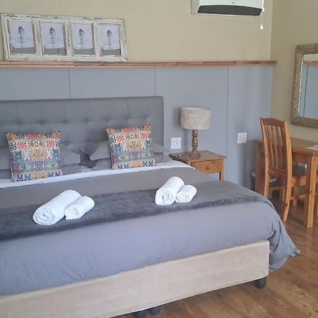 African Dawn B&B Calvinia Exterior foto
